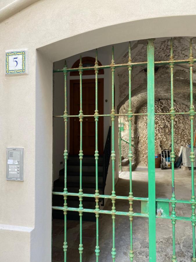Suite Posterus 5 Capri Kültér fotó