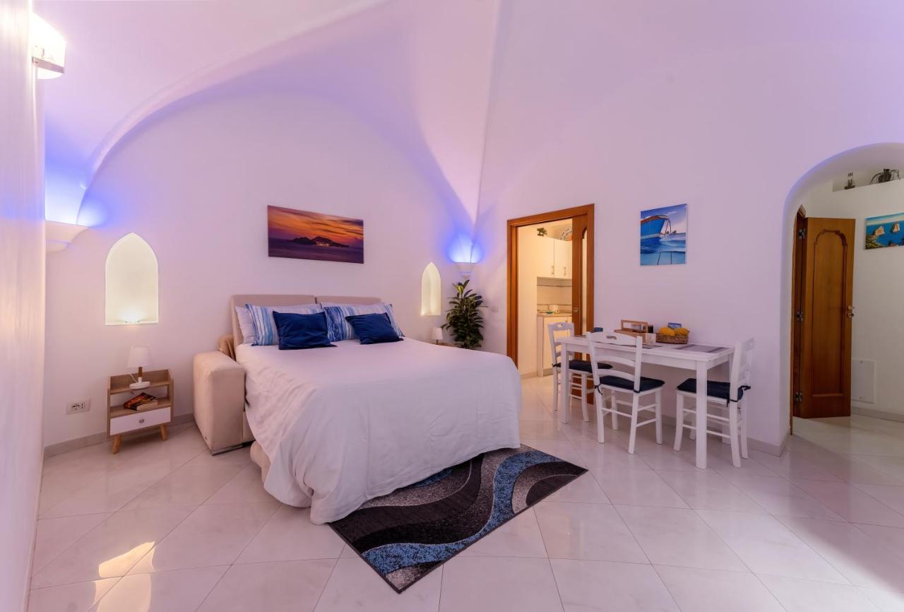 Suite Posterus 5 Capri Kültér fotó